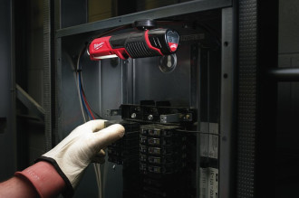 Ліхтар світлодіодний акумуляторний MILWAUKEE, M12 SL-0
