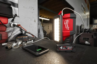 Ліхтар світлодіодний акумуляторний MILWAUKEE, M12 PAL-0