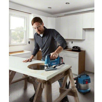 Лобзик акумуляторний BOSCH GST 185-LI 2x4А/год 18 В