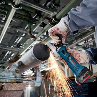 Кутова шліфувальна машина Bosch GWS 18-125 V-Li (без акумулятора)