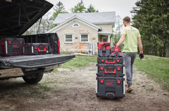 Зарядний пристрій PАCKOUT MILWAUKEE, M18 PC6 (для 6 ак. М18)