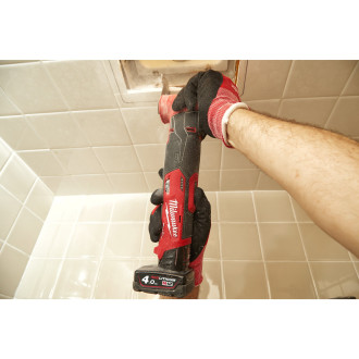 Акумуляторний компактний багатофункціональний інструмент (реноватор) MILWAUKEE M12 FUEL FMT-422X, (+ заряд.пристрій, 2 акум., Кл