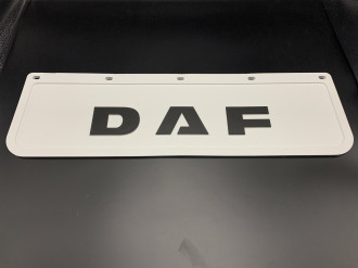 Бризковик на крило кабіни з об'ємним малюнком "DAF" Білий (180X600)  GURBUZ PLASTIK