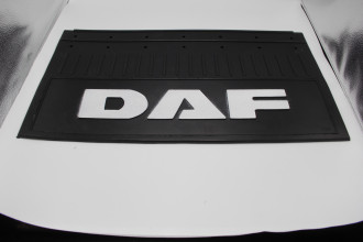 Бризковик на заднє двосхиле колесо "DAF" 650х360мм чорний  PLATANIK