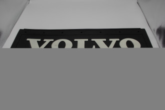 Бризковик гумовий з об'ємним малюнком VOLVO Передній 645х205мм PLATANIK