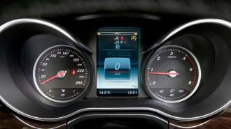Захисне скло Pixsel на панель приладів MERCEDES BENZ V-CLASS - 5.5“ 2014 - 2023