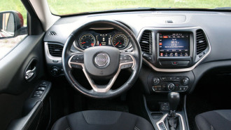 Захисне скло Pixsel на монітор JEEP CHEROKEE KL - 8.1“ 2015 -