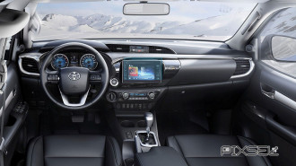 Захисне скло Pixsel на монітор TOYOTA HILUX - 10“ 2016 - 2019